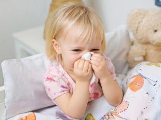 L'influenza nei bambini: i sintomi e le cure