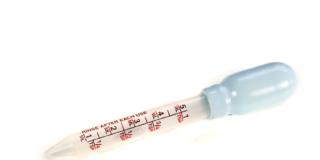 Misurare la febbre nei bambini: come usare i vari tipi di termometro