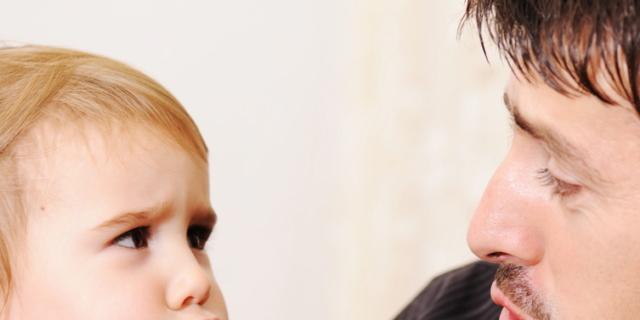 Bimbo di 23 mesi che ha comportamenti che preoccupano (la mamma)