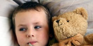 Raffreddore nei bambini: si cura e si previene con una corretta igiene del naso 