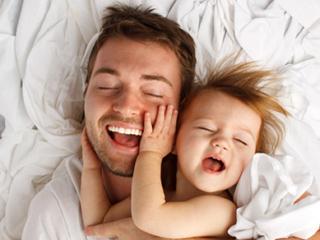 Congedo di paternità: sempre di più i papà che scelgono di stare a casa