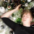 Giovani e alcol: è allarme binge drinking