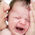 Coliche neonati: quali sono i bebè più predisposti?