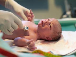 Neonati prematuri: in aumento la sopravvivenza 
