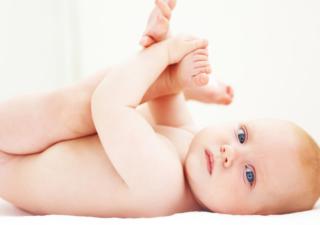 C’è un’alterazione genetica alla base del testicolo ritenuto del bebè?