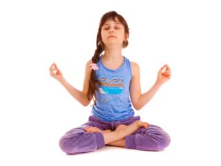 Lo yoga per bambini aumenta la concentrazione, e non solo!