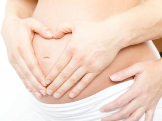 Ecco il kamasutra dell’attesa: le posizioni del sesso in gravidanza