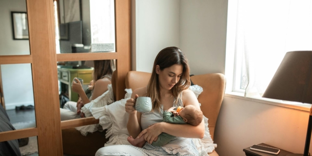 Stitichezza post parto: rimedi utili e alimenti da preferire