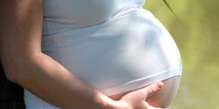 Peso in gravidanza: se la mamma aumenta troppo il bambino sarà più grasso