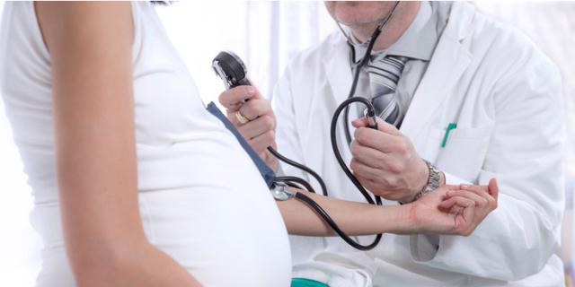 Distacco di placenta: perché succede e come accorgersene