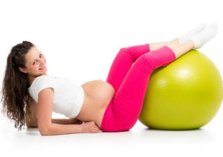 Sport in gravidanza: sì o no? Dipende…