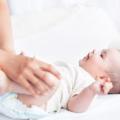 È normale la stitichezza nel neonato?