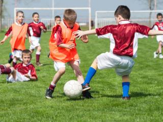 Lo sport fa bene ai bambini anche a scuola