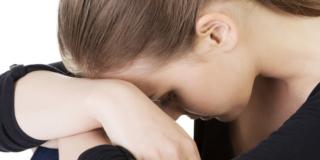 Adolescenti sempre più fragili e vittime di ansia e depressione 
