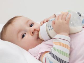 Il 3% dei bambini soffre di allergie alle proteine del latte vaccino 