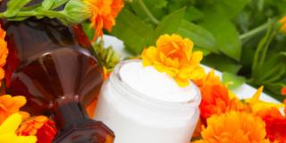 In gravidanza meglio un cosmetico “verde”