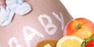 Tanta frutta per una gravidanza senza rischi