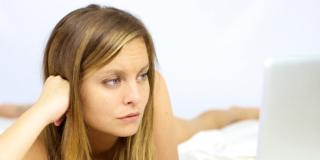 Rughe da pc: ecco come combatterle