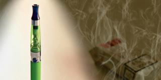 Allarme sigarette elettroniche: fanno fumare di più