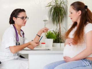 Herpes genitale: quali rischi durante la gravidanza?