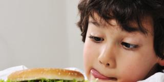 Alimentazione: per il 99% dei bambini è scorretta