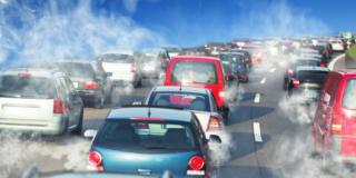 L’esposizione allo smog in gravidanza riduce il peso del bebè