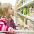 Cadute dei bambini: attenzione al carrello del supermercato