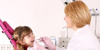 Carie: boom tra i due e i cinque anni di età