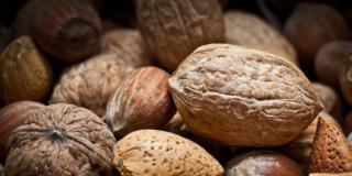 Sorpresa: la frutta secca aiuta anche a dimagrire