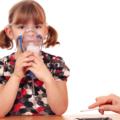 Bimbi asmatici: il fumo passivo li fa stare peggio
