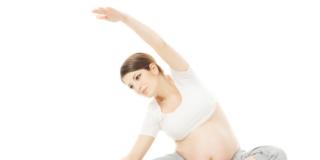 Gli esercizi a casa in vista del parto