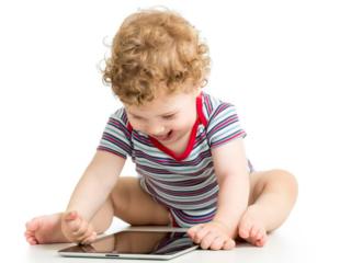 Nativi digitali con il tablet alla scuola materna?