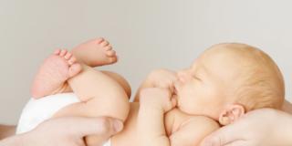 È provato: le carezze calmano il cuore