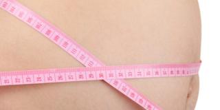 Parto: pericolo triplo per il neonato se la mamma è obesa