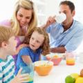 Gli italiani amano la colazione in famiglia 