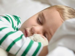 Sonno: quando è insufficiente il bambino corre dei rischi