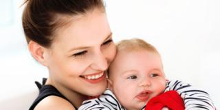 Bebè: il cervello impara a parlare già nei primi mesi di vita