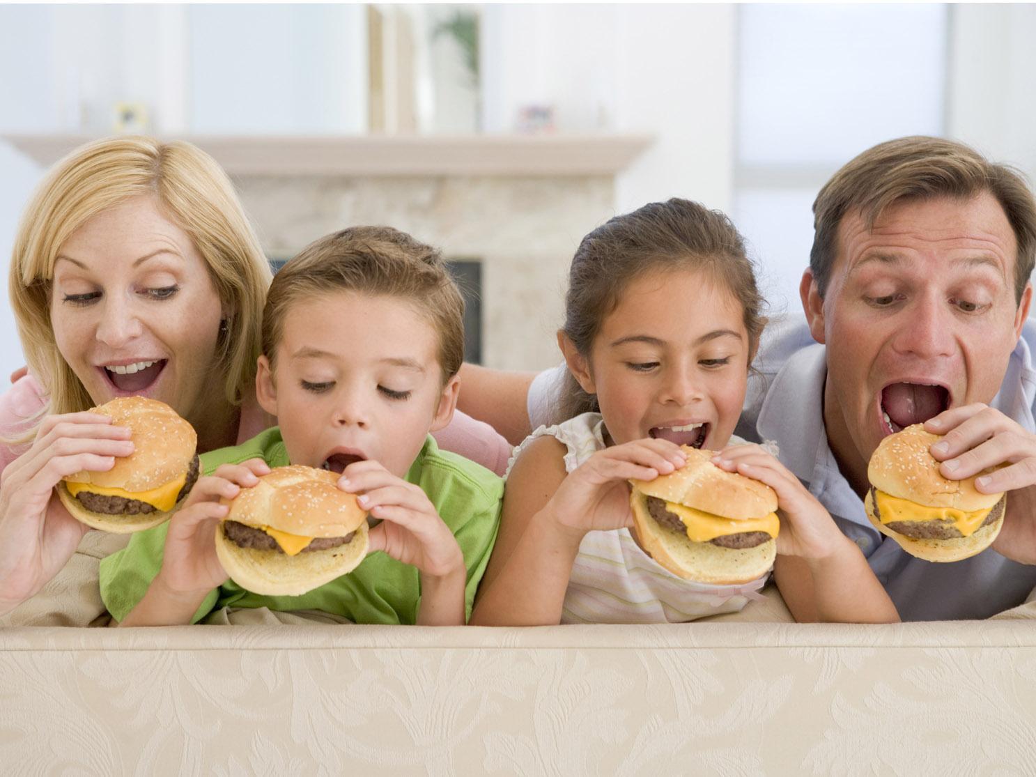 Cibo sano in lunch box, concetto minimale cibo lavoro alimentazione - foto  d'archivio 1855491