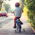 Meno traffico e più gioco all’aria aperta per la salute dei bimbi