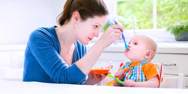 bimbo pappa svezzamento bimbo pappa svezzamento