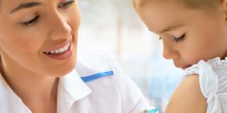 Vaccinazioni: approvato il nuovo calendario 