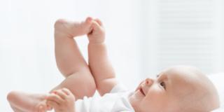 Sviluppo psicomotorio del neonato – 5° mese