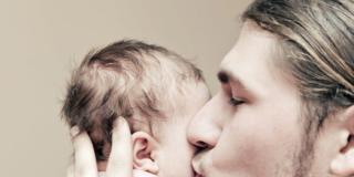 Consigli per il papà: come instaurare un legame profondo con il bebè