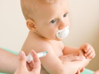 Terza dose di vaccinazioni del neonato – decimo mese