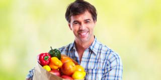 Pesticidi in frutta e verdura riducono la fertilità maschile