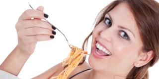 Sì alla pasta, le italiane bocciano le diete low-carb