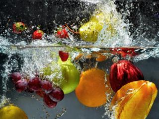 Ecco come eliminare i pesticidi da frutta e verdura