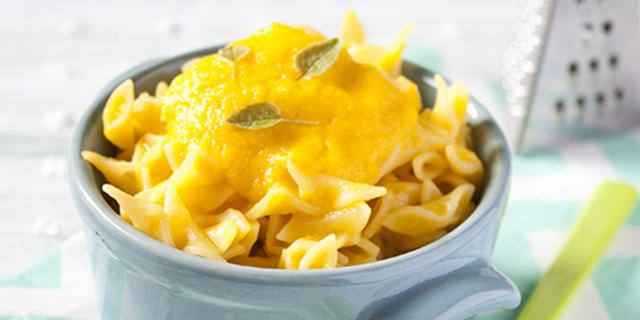 Pastina con crema di peperoni