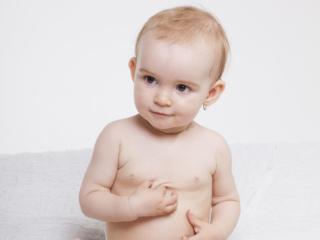 Dermatite atopica: come affrontarla nel bambino piccolo