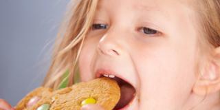 Malattie: bambini sempre più uguali agli adulti